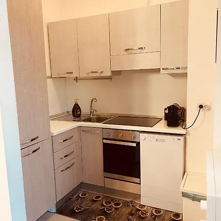 Berga Exclusive 5 Apartment Bari